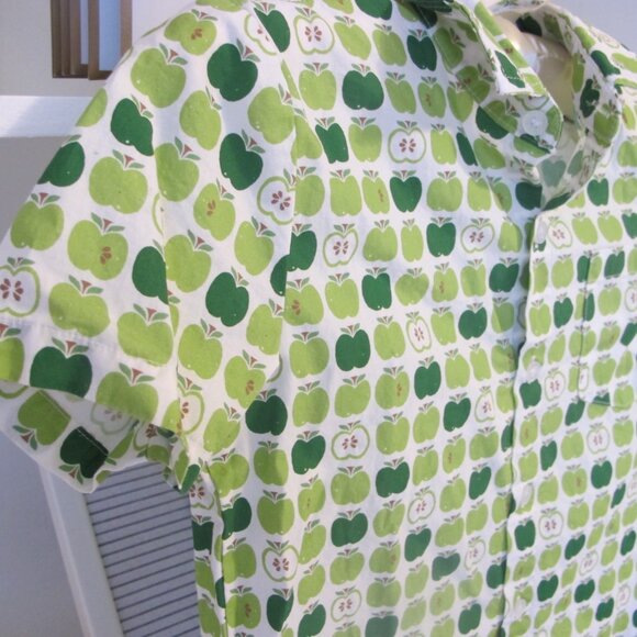 SweetHoney Boy's Apple Collared Shirt Size 10Y EUC - Picture 5 of 7